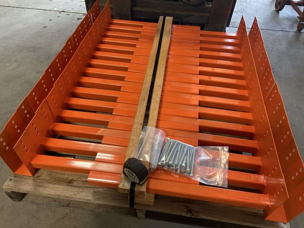 Divider Arm Live Photo