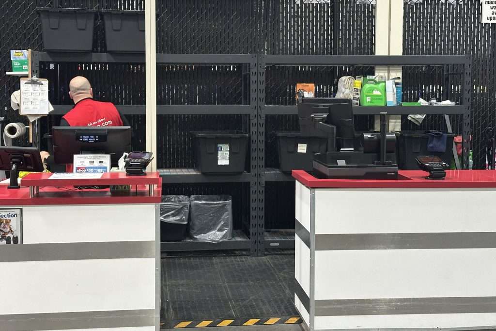 Pallet Rack in Costco