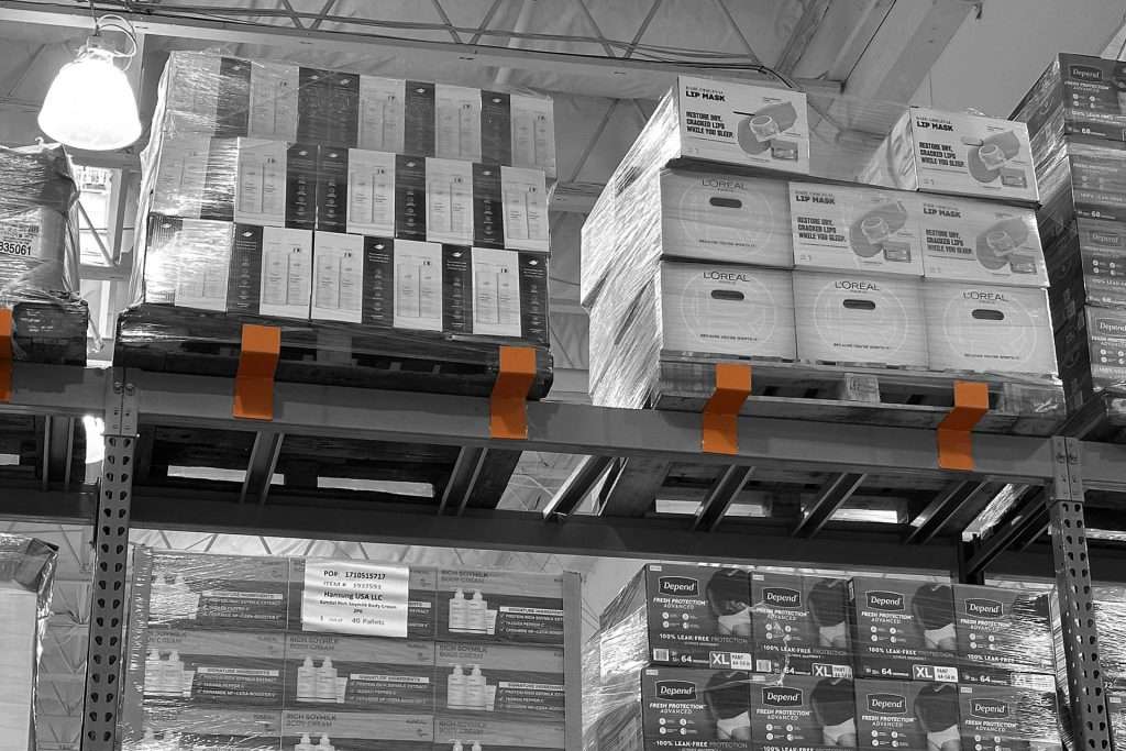 Pallet Rack in Costco