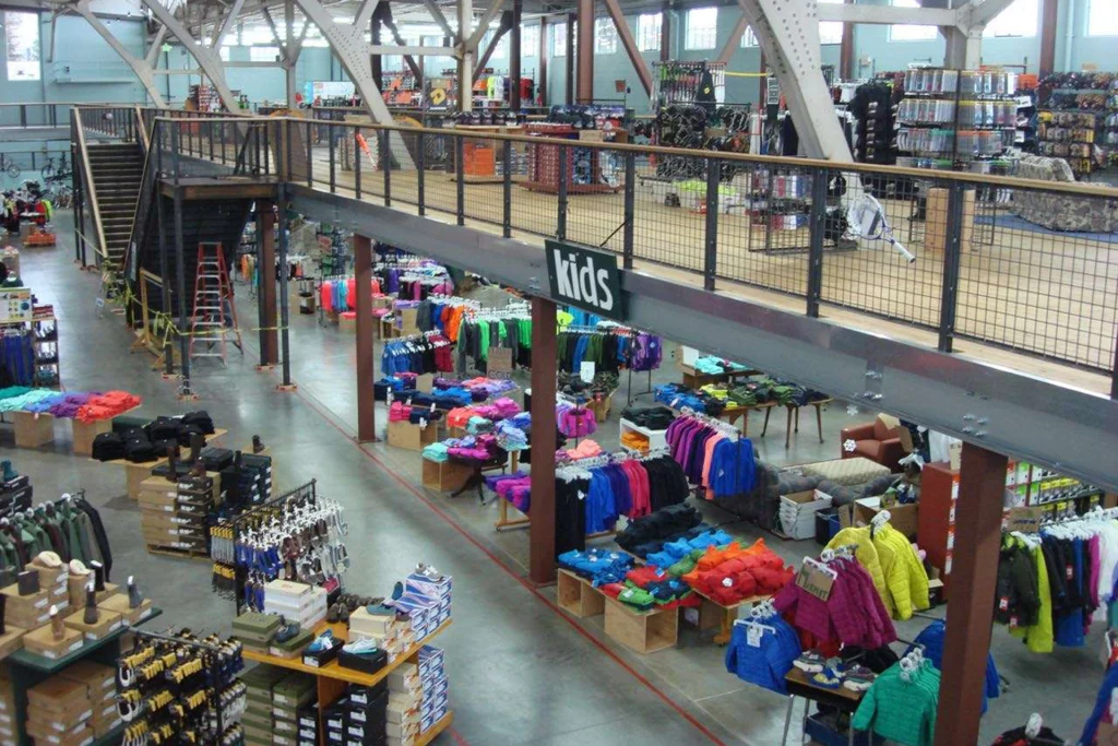 Retail Mezzanine